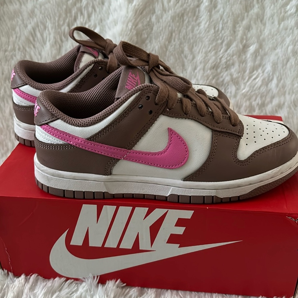 Nike Women's Sneakers Brown and Pink